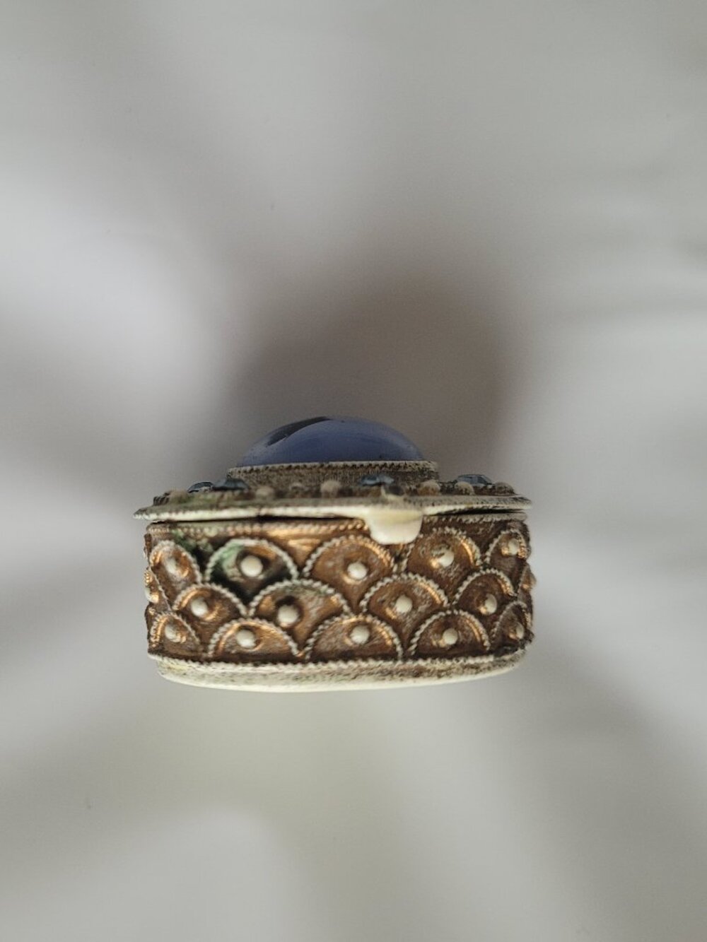 Trinket Ring Box Blue Embelishments made by Florenza Vintage - Picture 7 of 16